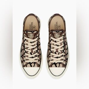 Valentino Garavani Beige and Dark Brown Sneakers! Like new!